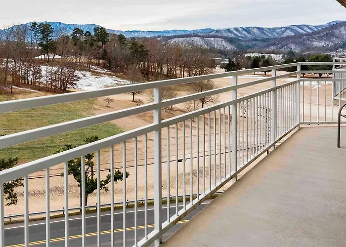 Amazing Mountain Views, 5 Min To Dollywood&Parkway